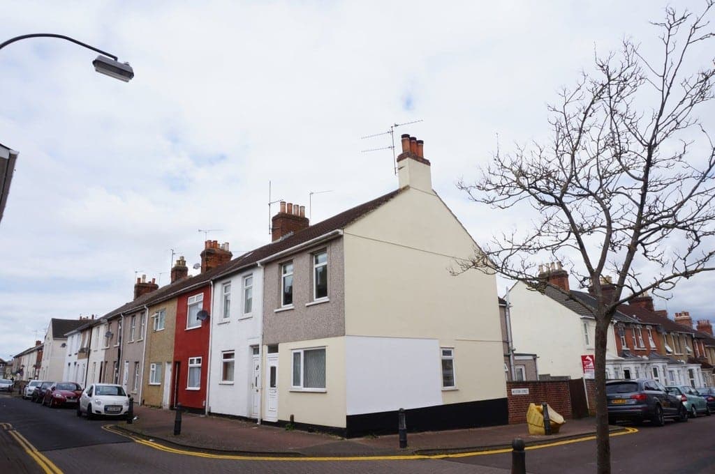 North Street, Old Town, Swindon, Wiltshire, SN1 3JY