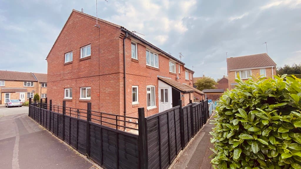 Thornford Drive, Westlea, Swindon, Wiltshire, SN5 7BB